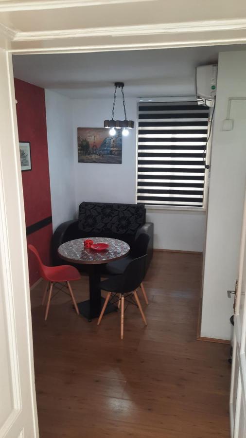 Apartmani Lolanola Vrnjačka Banja Exterior foto